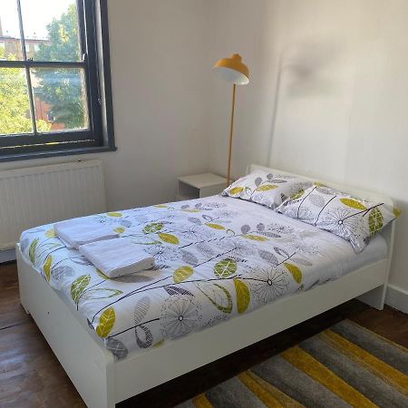 Double Room London Bagian luar foto